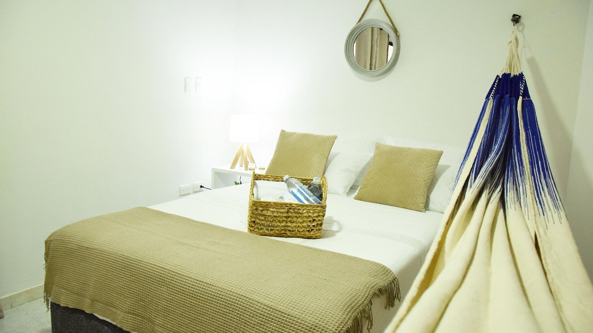 Hotel Mucura & 3*