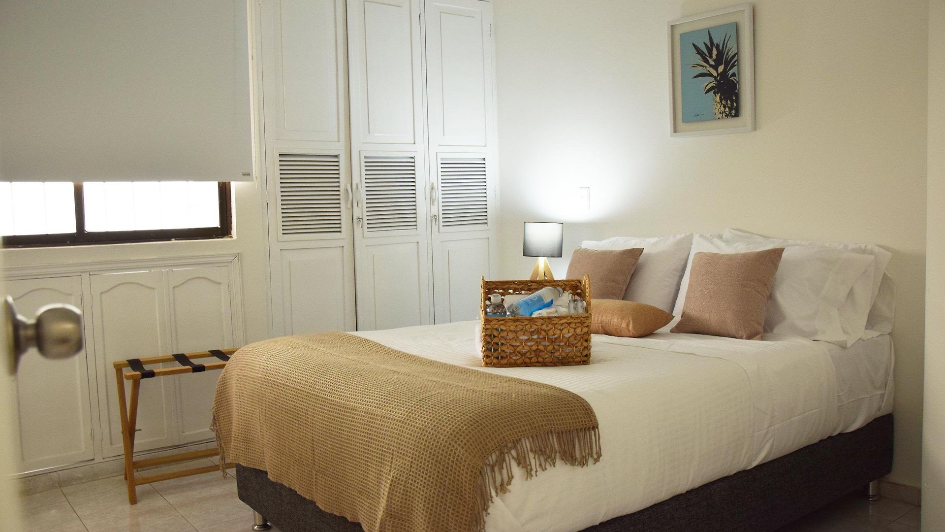 Mucura & Hotel