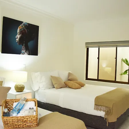 Mucura & Hotel 3*