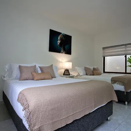 Hotel Mucura & 3*