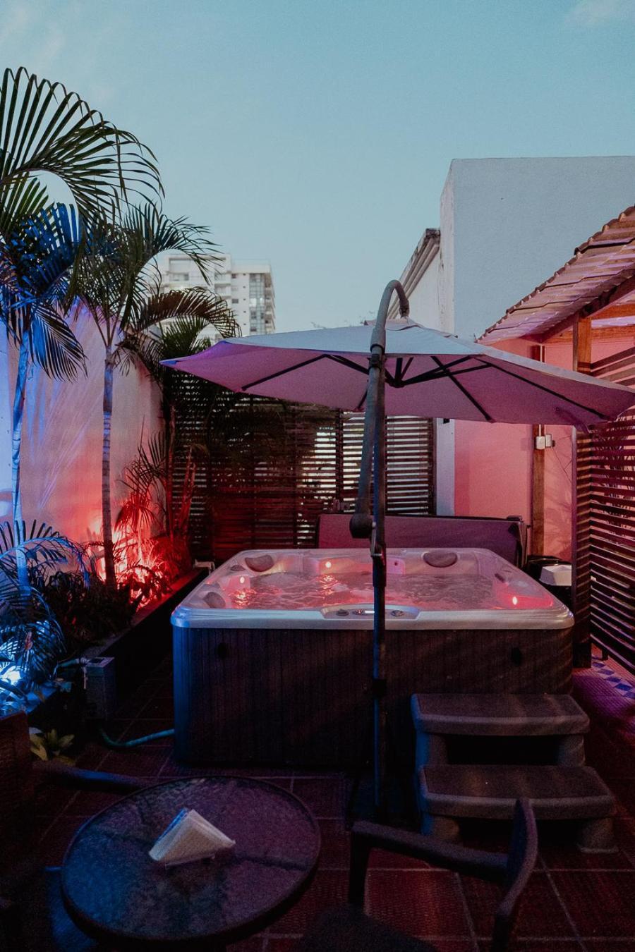 Hotel Mucura & 3*